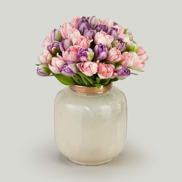 The Daphne vase